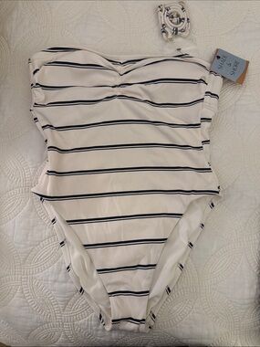 Shade & Shore White & Navy Stripe One-Piece Swimsuit